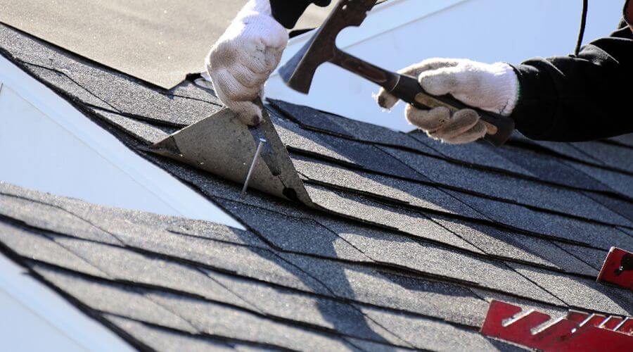 Expert flood damage restoration services in Lusk, WY